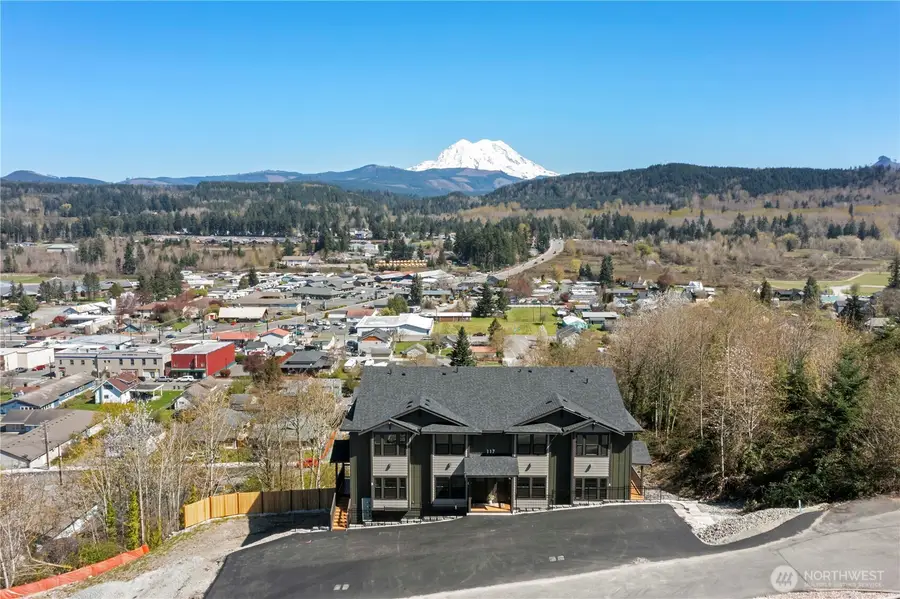 117 Orchard Avenue S #D, Eatonville, WA 98328 - #3