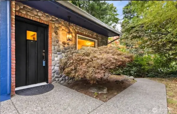 1347 N Pear Street Ne, Olympia, WA 98506