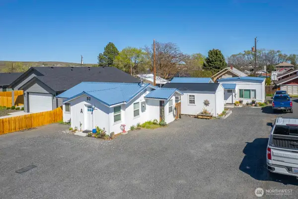 30 Cherry Street S #30, Soap Lake, WA 98851