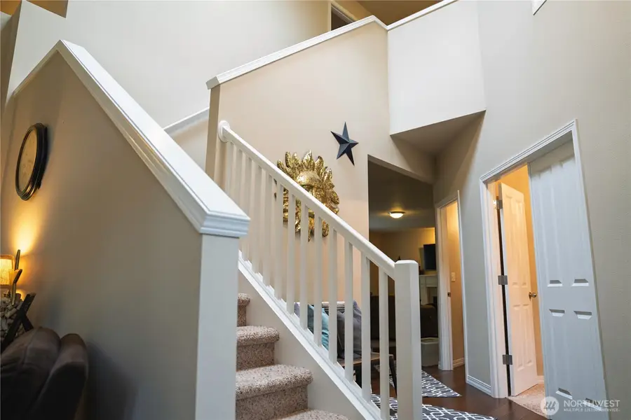 27661 Mcintosh Loop Ne, Kingston, WA 98346 - #3