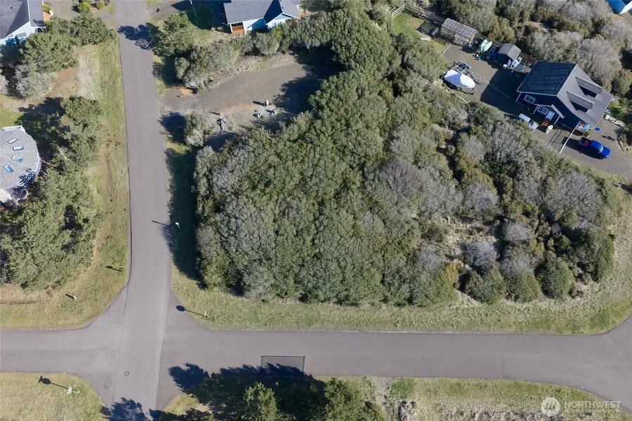 1339 Storm King Avenue #1, Ocean Shores, WA 98569 - #3