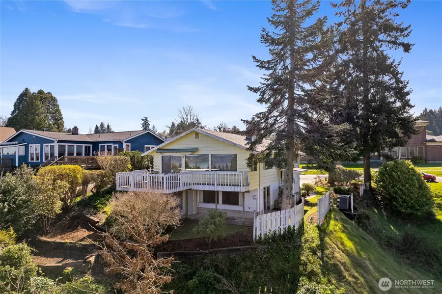 1411 Nisqually Street, Steilacoom, WA 98388 - #2