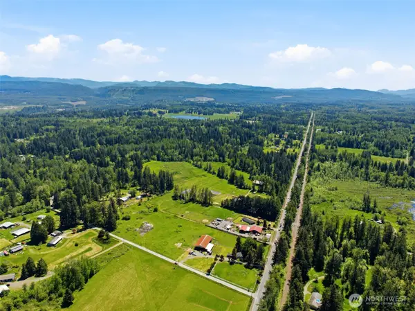 25017 Orting Kapowsin Highway E, Graham, WA 98338