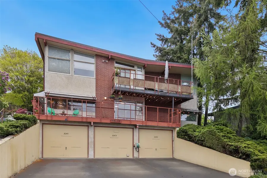 3041 24th Avenue W, Seattle, WA 98199 - #2