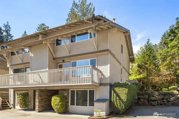 243 169th Avenue Ne, Bellevue, WA 98008