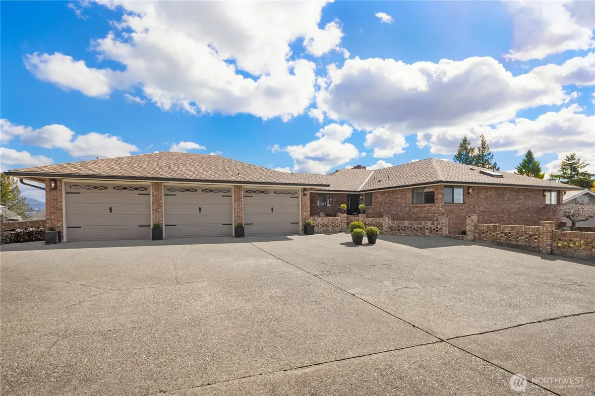 306 Seneca Place Nw, Renton, WA 98057 - #1