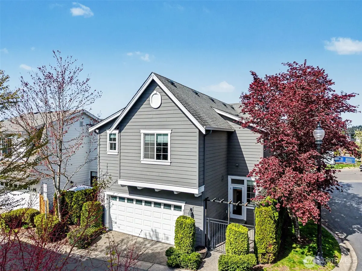 315 4th Avenue S, Kirkland, WA 98033 - #1