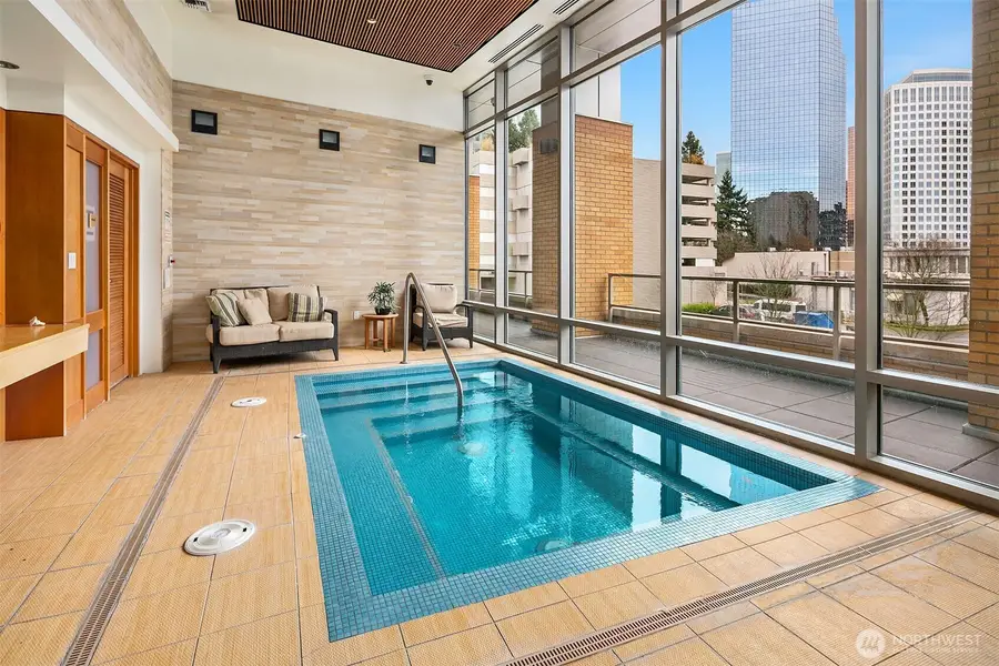 10610 NE 9th Place #1206, Bellevue, WA 98004 - #3