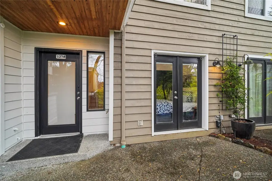127 25th Avenue E #B, Seattle, WA 98112 - #2