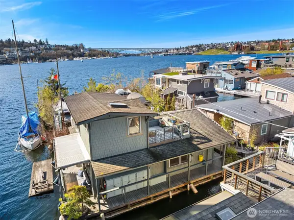 2321 Fairview Avenue E #4, Seattle, WA 98102