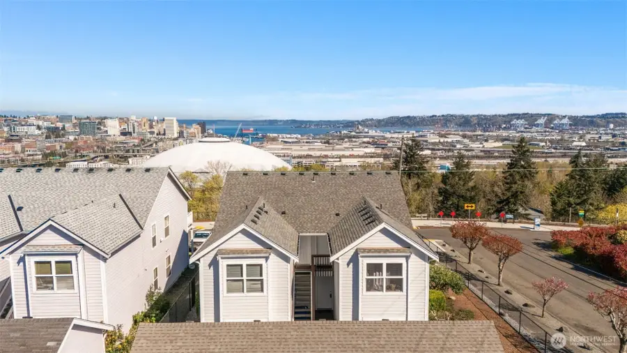 522 E 32nd Street #A-D, Tacoma, WA 98404 - #3