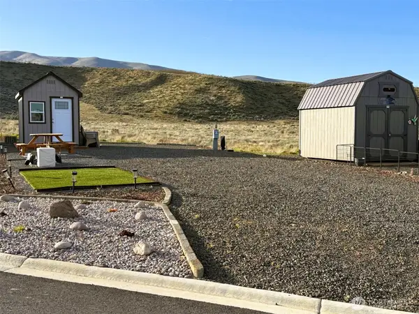1769 Naches Wenas Rd, Selah, WA 98942