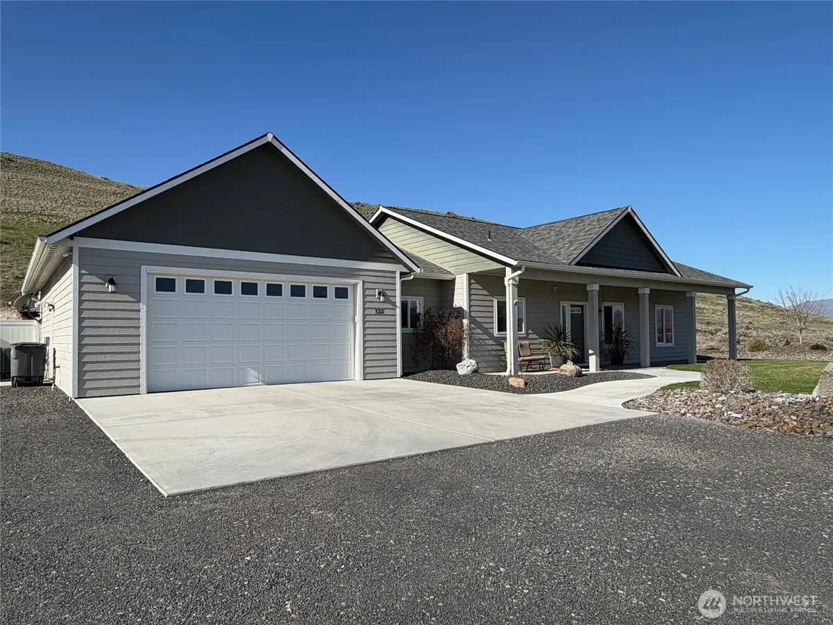 522 Adobe Way, Selah, WA 98942 - #1