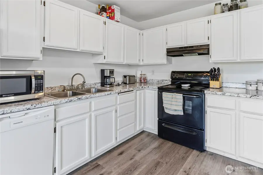 6505 Stewart Avenue E, Puyallup, WA 98371 - #3