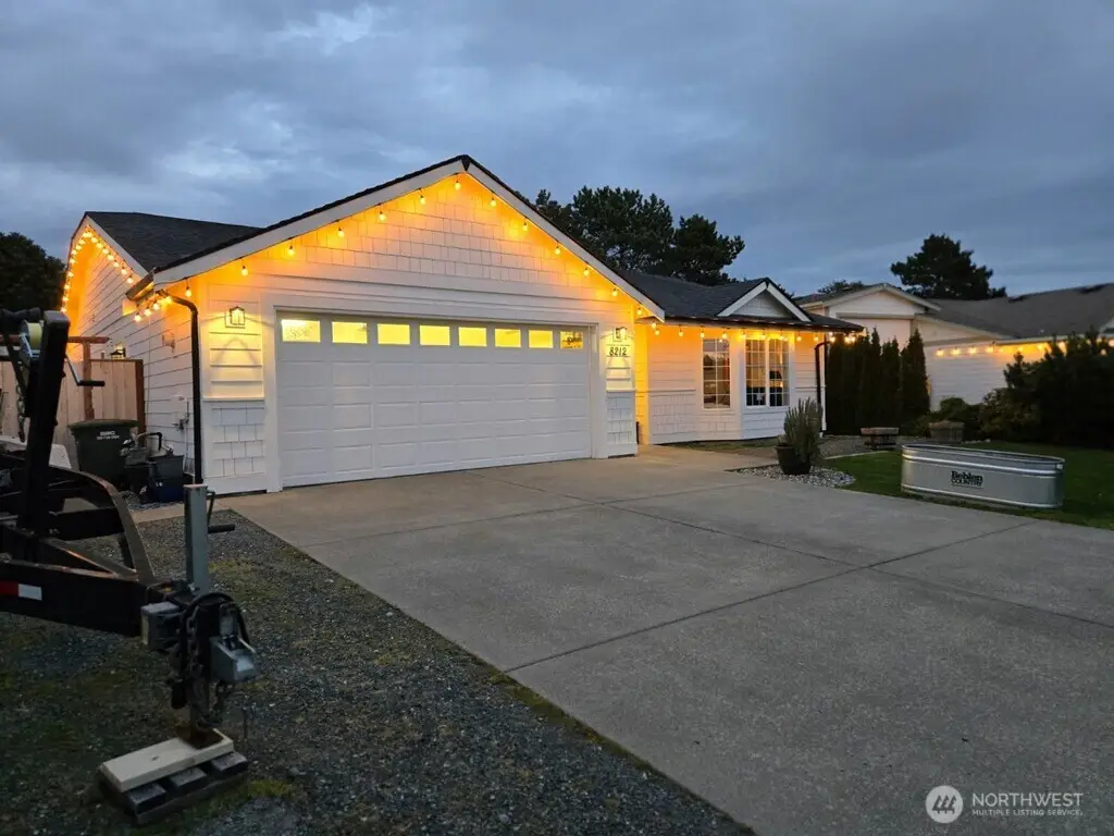 8212 Sehome Road, Blaine, WA 98230 - #1