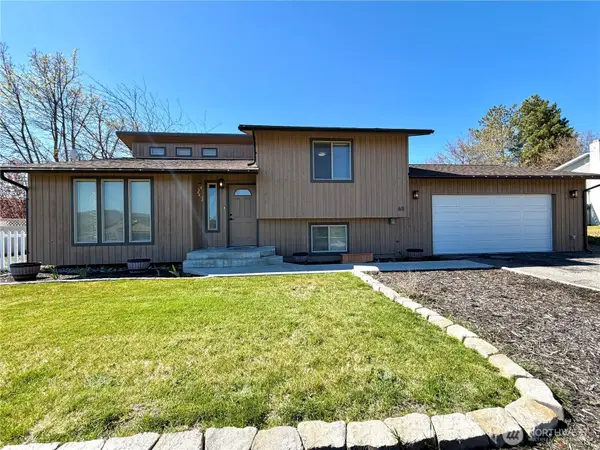 611 Hillcrest Circle Drive, Omak, WA 98841