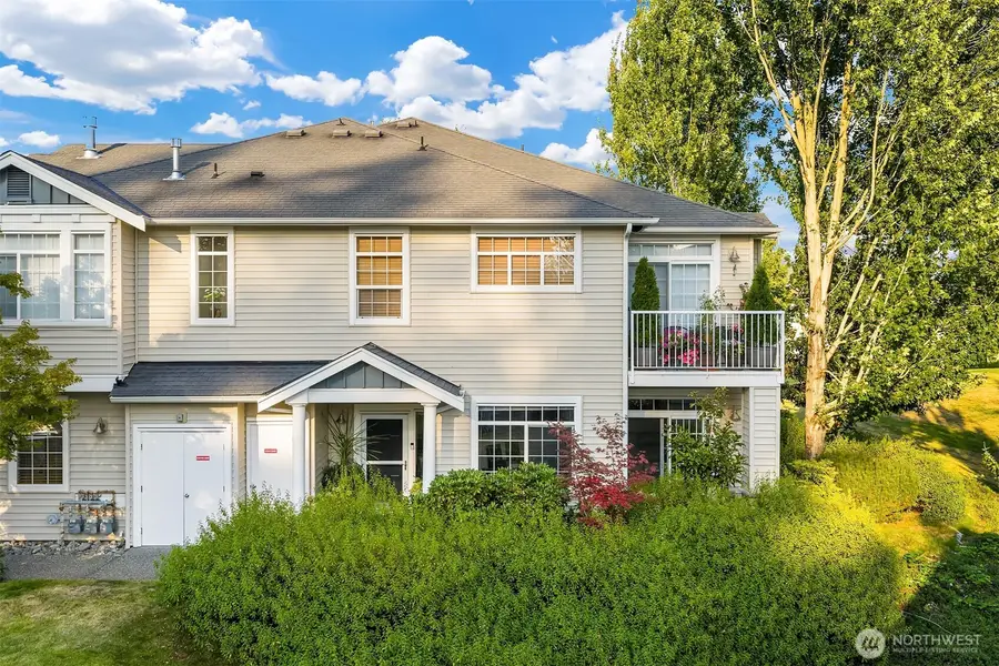 1855 Trossachs Boulevard Se #2402, Sammamish, WA 98075 - #2