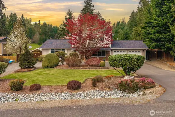 8319 121st Street E, Puyallup, WA 98373