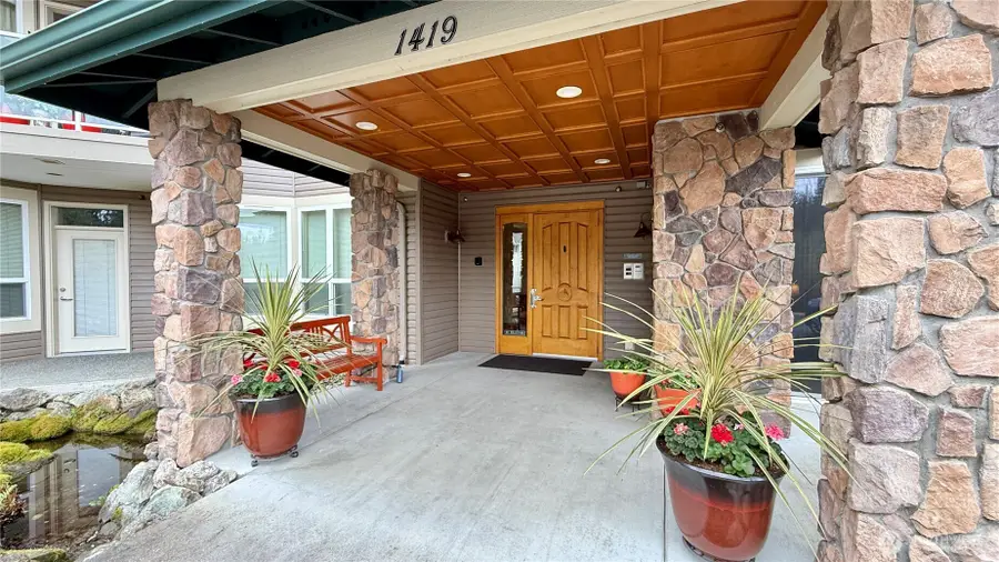 1419 Digby Place #205, Mount Vernon, WA 98274 - #2