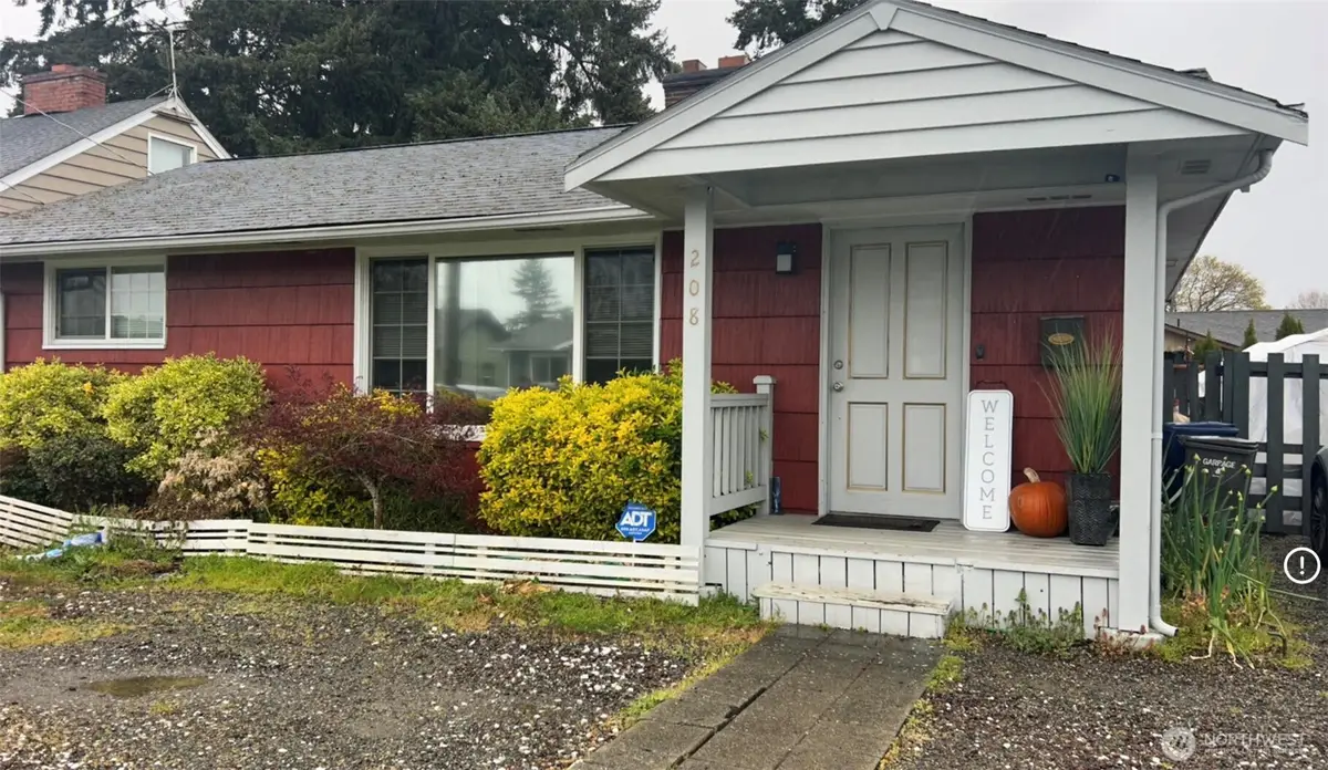 208 M Street Se, Auburn, WA 98002 - #1