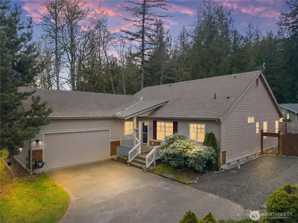 142 Camano Lane, Port Ludlow, WA 98365