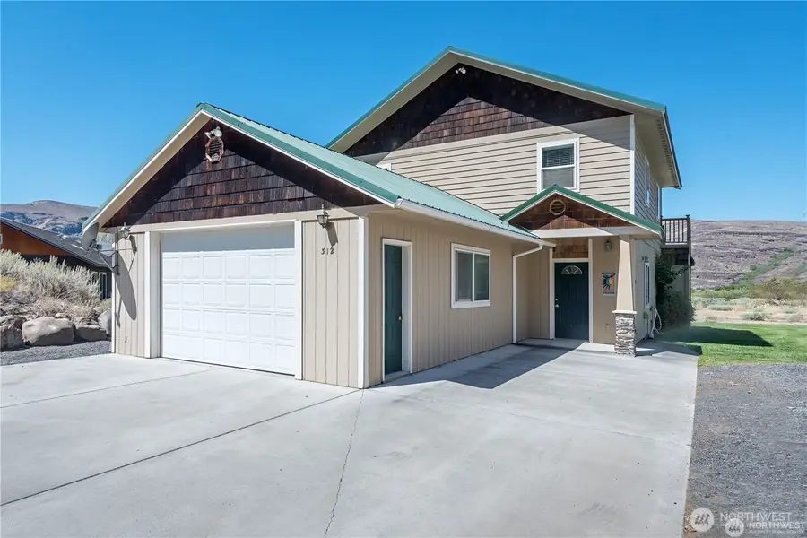 312 SW River Drive, Quincy, WA 98848 - #2