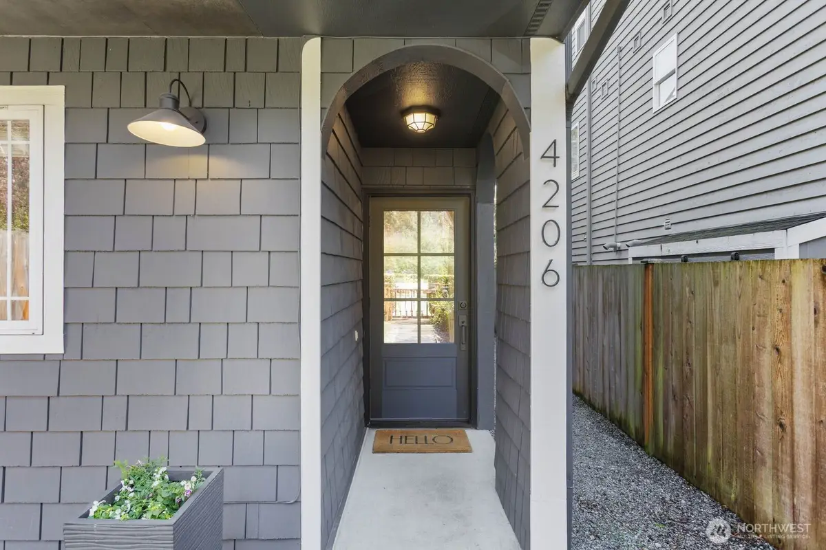 4206 36th Avenue W, Seattle, WA 98199 - #1