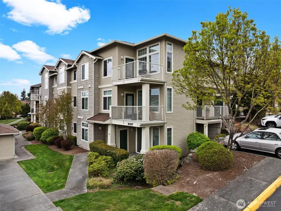 6137 Hazel Loop Se #A8, Auburn, WA 98092 - #2