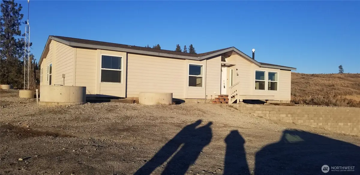 1579 Pine Creek #A, Tonasket, WA 98855 - #1