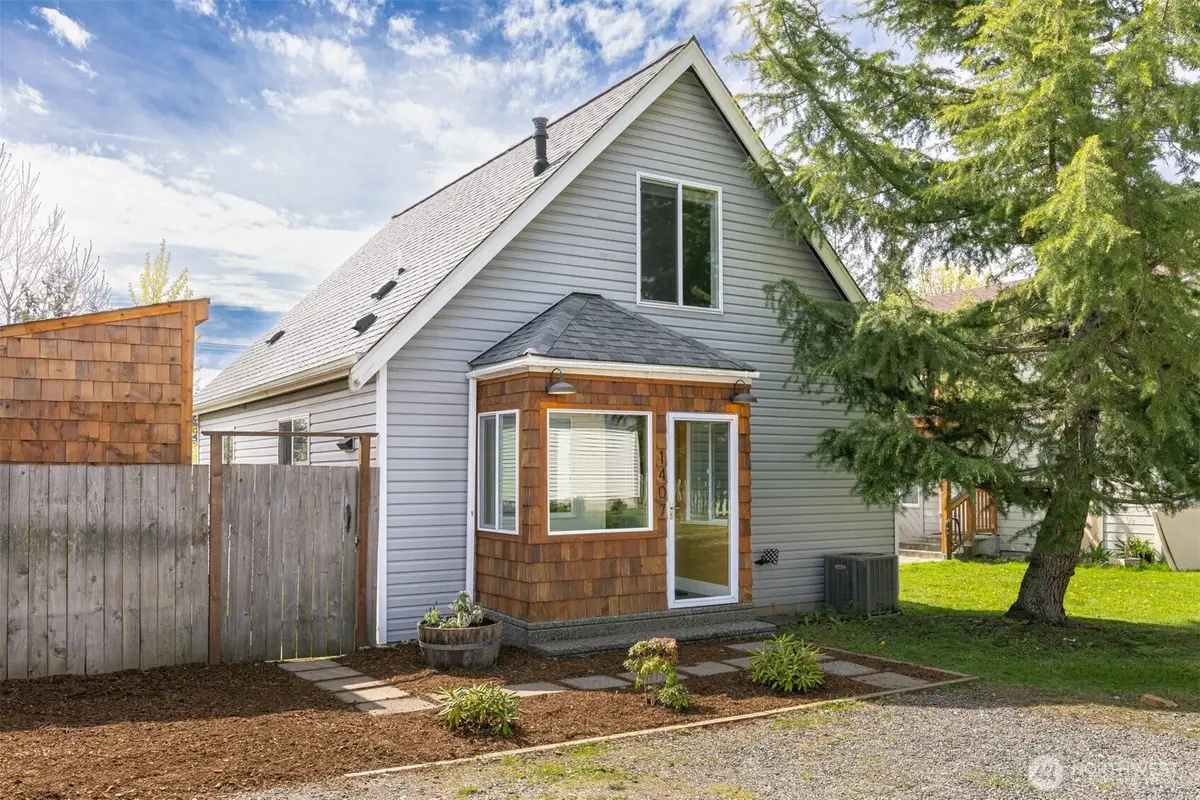1407 E Illinois Street, Bellingham, WA 98226 - #1