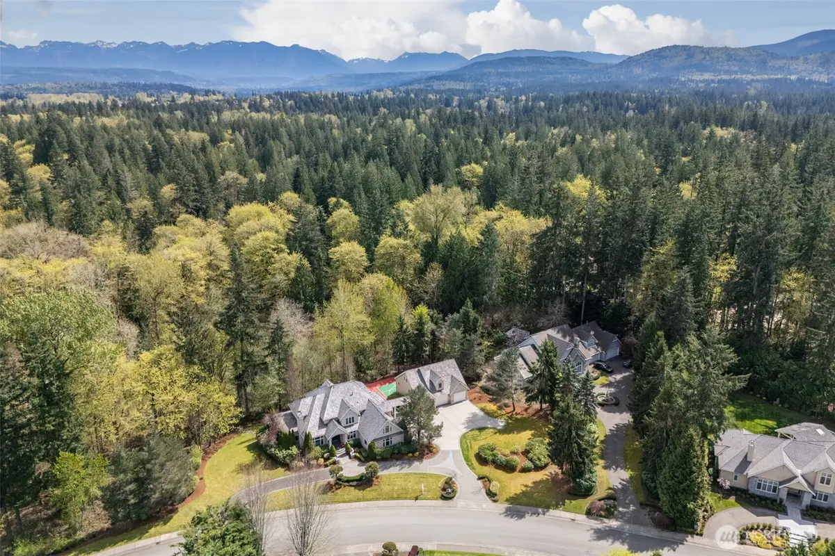 818 Windsor Drive Se, Sammamish, WA 98074 - #1