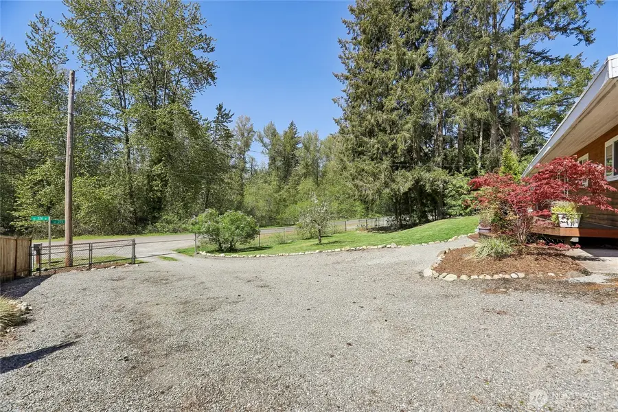 28601 SE 225th Street, Maple Valley, WA 98038 - #3