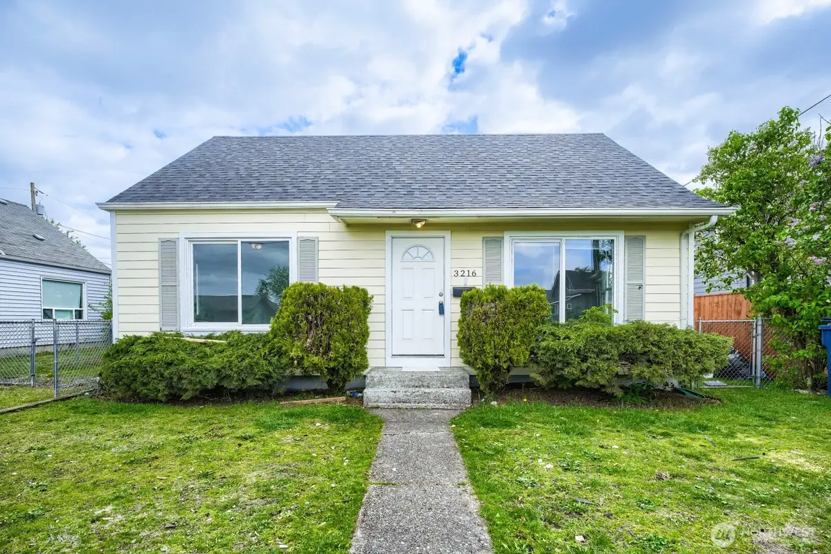 3216 S 72nd Street, Tacoma, WA 98409 - #1