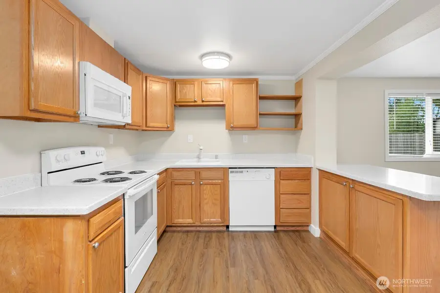 23304 55th Avenue W, Mountlake Terrace, WA 98043 - #3