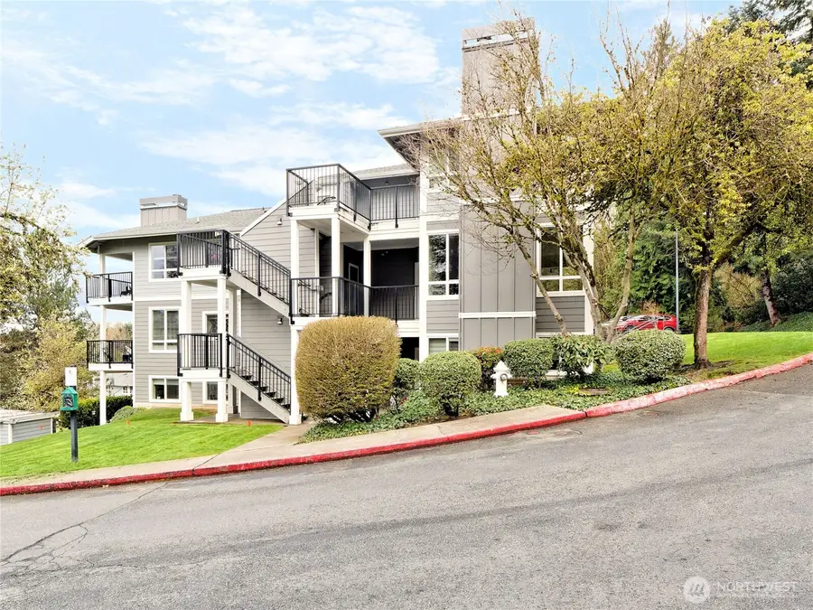12012 NE 204th Place #C201, Bothell, WA 98011 - #2