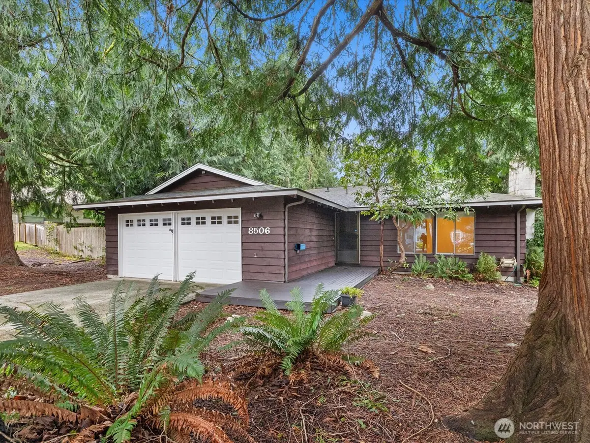 8506 192nd Street Sw, Edmonds, WA 98026 - #1