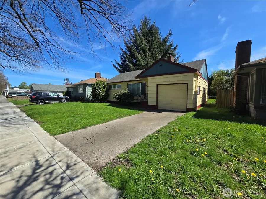 1246 11th Avenue, Longview, WA 98632 - #2