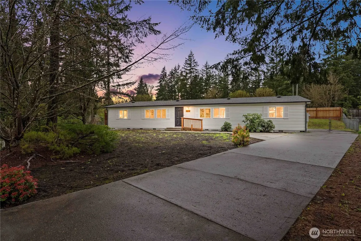 6494 Glen Court Se, Lacey, WA 98503 - #1