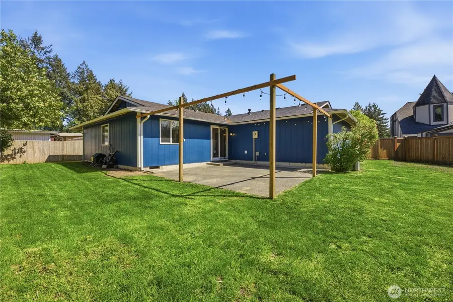 1404 Natalie Court, Steilacoom, WA 98388 - #2