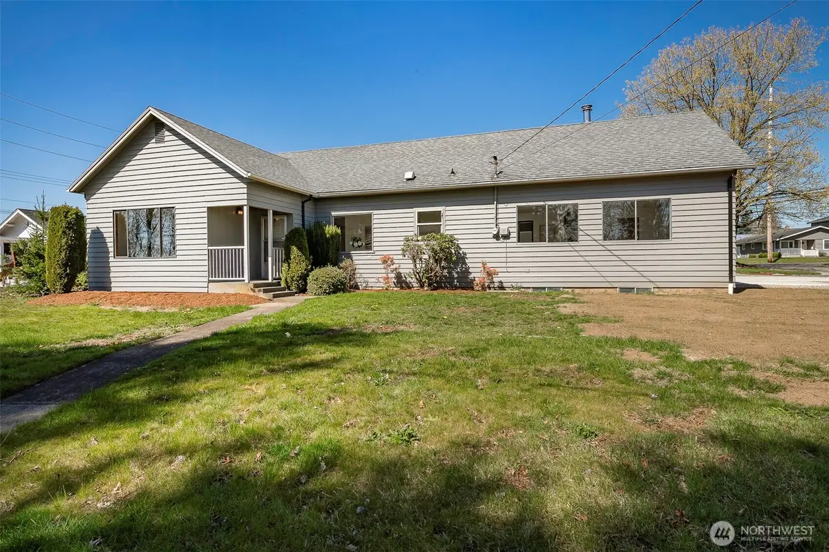 215 E Front Street, Lynden, WA 98264 - #1