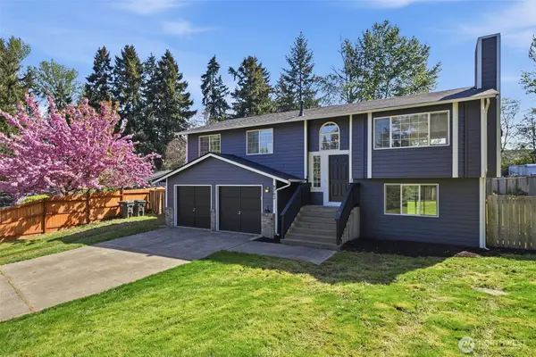 9702 159th Street Ct E, Puyallup, WA 98375