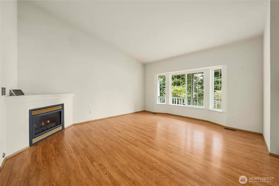 11102 80th Avenue E, Puyallup, WA 98373 - #3