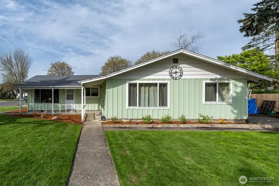 128 Robbins Street, Woodland, WA 98674 - #2