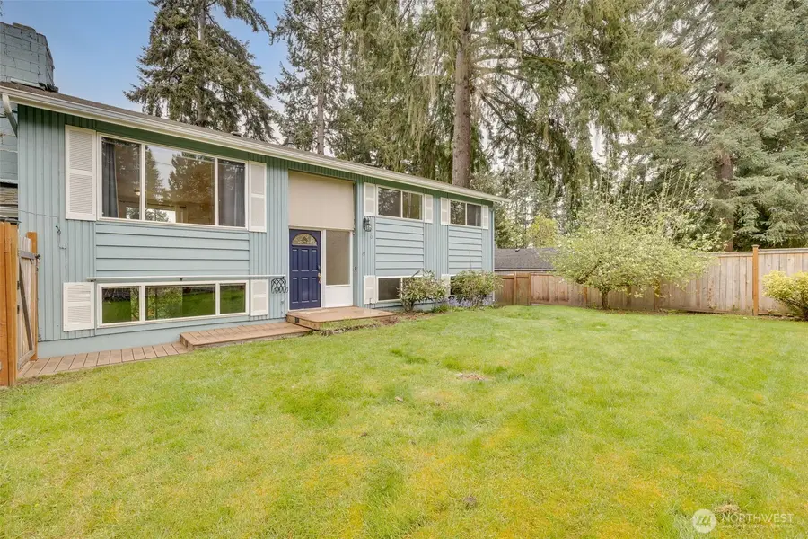 16610 SE 24th Street, Bellevue, WA 98008 - #2