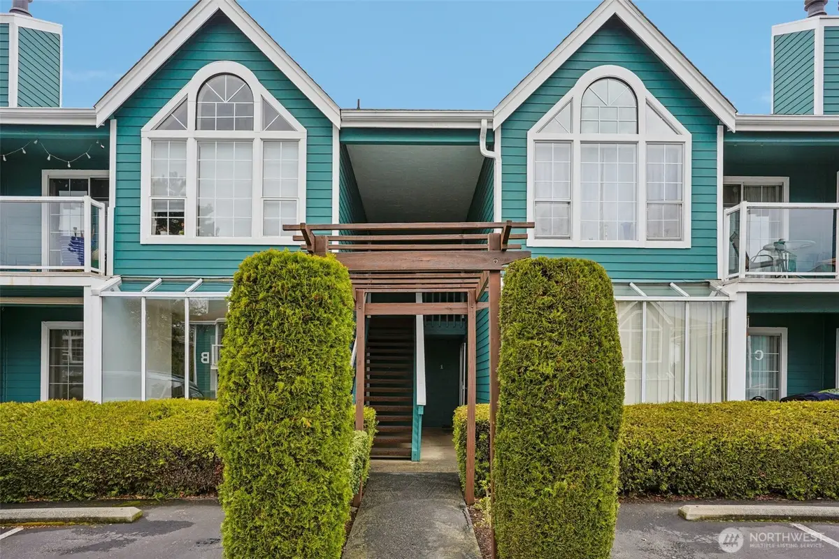 16419 Spruce Way #I3, Lynnwood, WA 98037 - #1