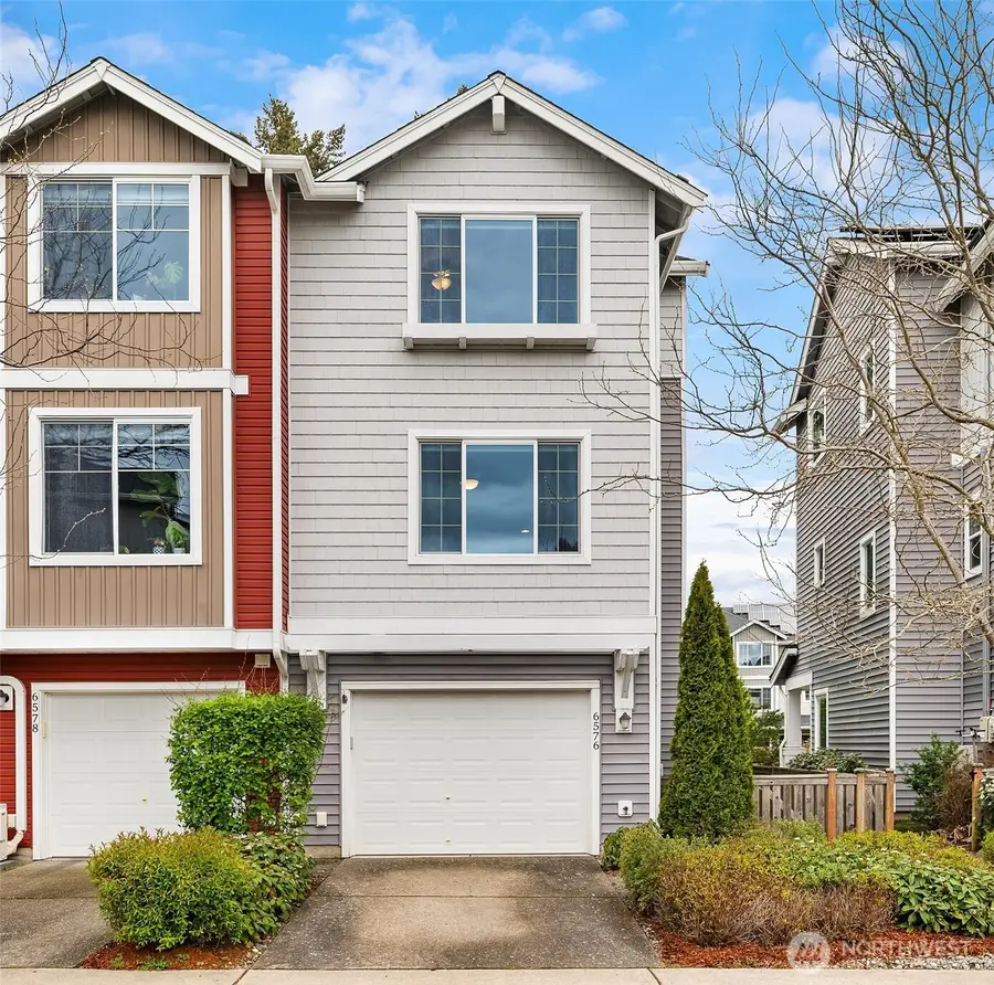 6576 High Point Drive Sw, Seattle, WA 98126 - #3