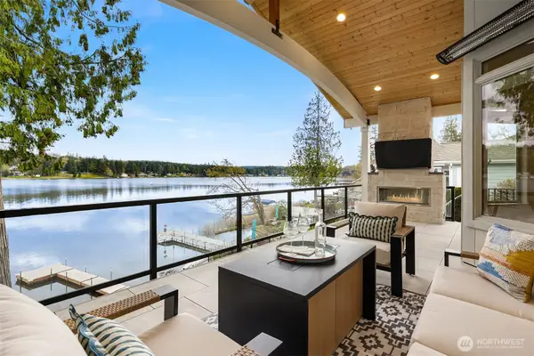 6038 Osprey Circle, Bremerton, WA 98312