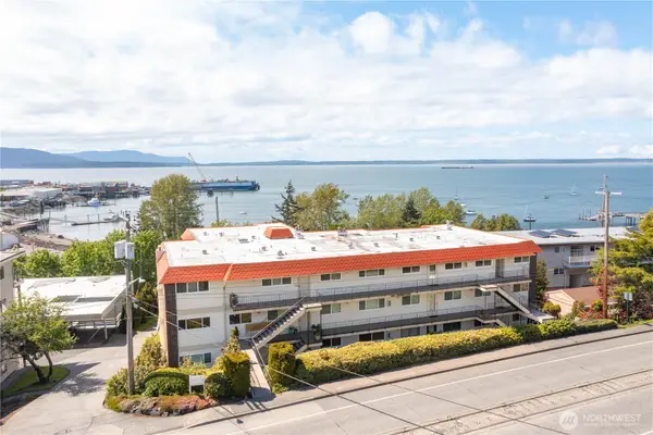 1014 11th Street #302, Bellingham, WA 98226