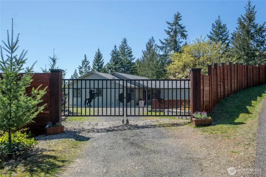 151 NE Myrlis Joy Drive, Tahuya, WA 98588 - #2
