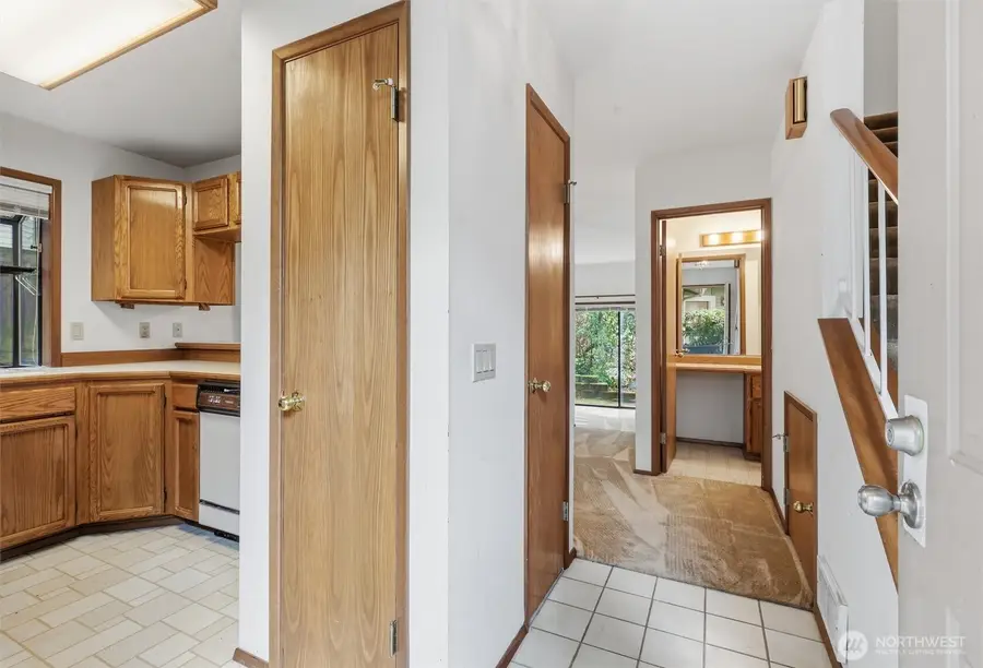 1572 NE 177th St #B10, Shoreline, WA 98155 - #3